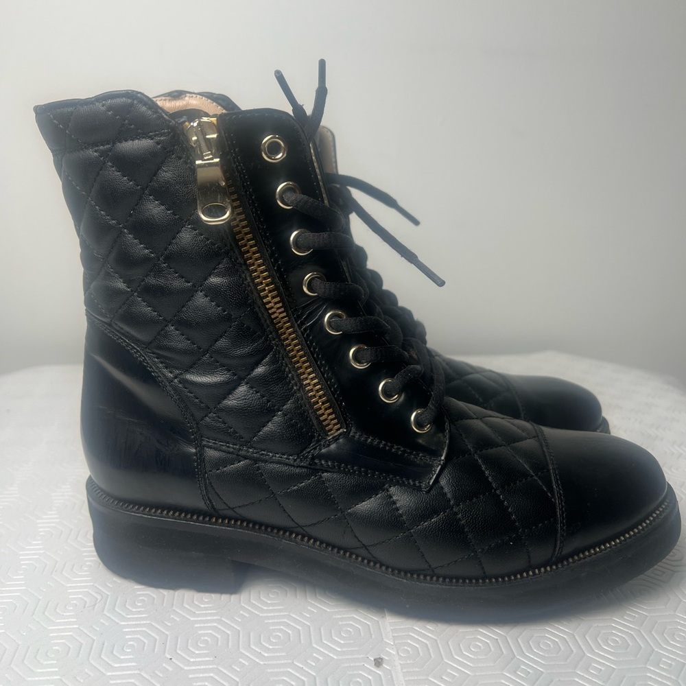 Quilted Lace-Up Combat Boots with Gold Zip - Black